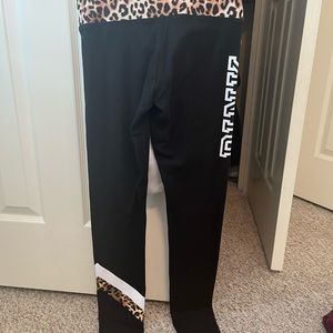 COPY - PINK leggings worn like once or twice